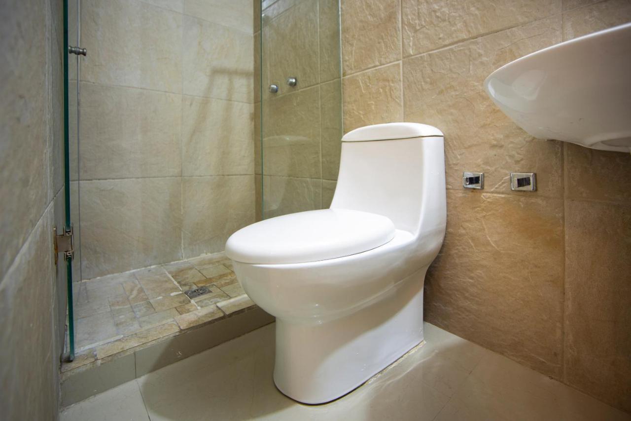 Hotel Mahu Монтерей Екстериор снимка