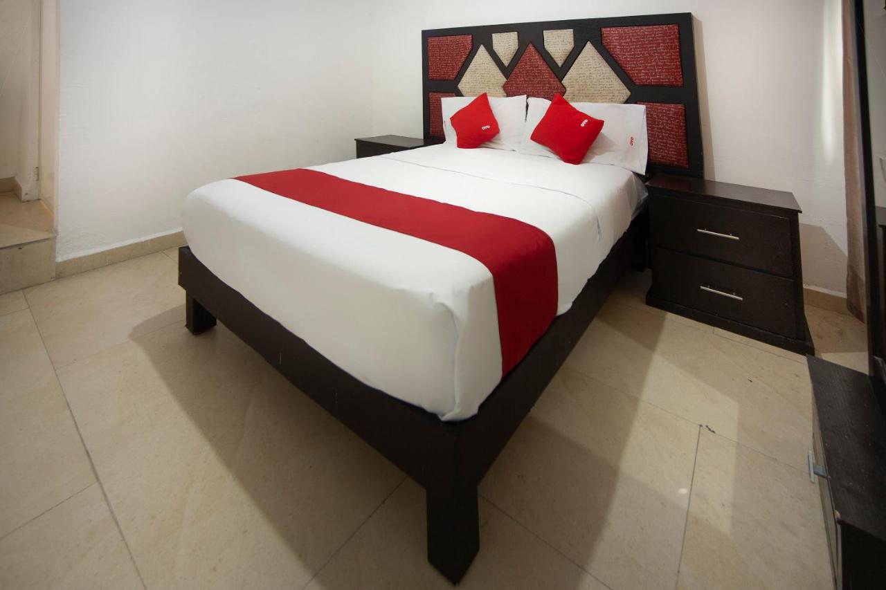 Hotel Mahu Монтерей Екстериор снимка