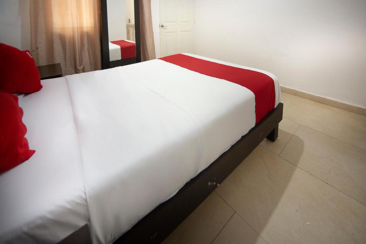 Hotel Mahu Монтерей Екстериор снимка